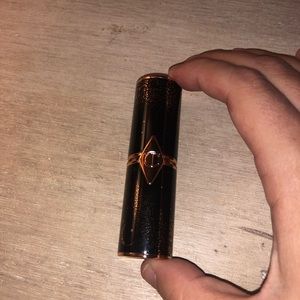 Charlotte Tilbury Hot Lips Lipstick 2